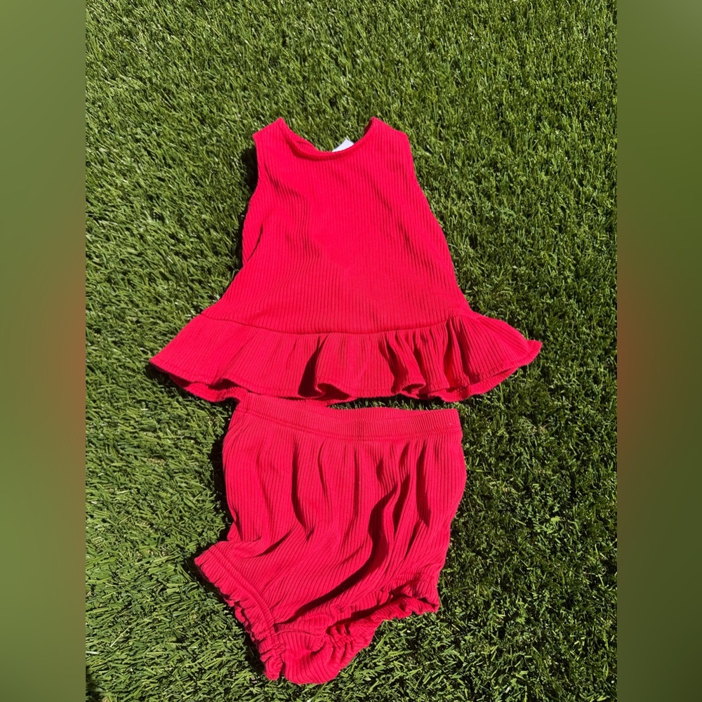 Old Navy Red Ribbed 2-Piece Set Girls 18–24M